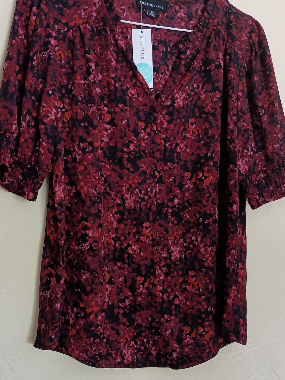 Fortune & Ivy Red Floral V-Neck Puff Sleeve Blouse